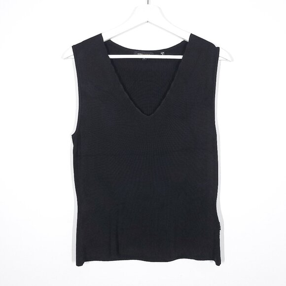 BCBGMaxAxria Black Sleeveless V Neck Top - Picture 1 of 9